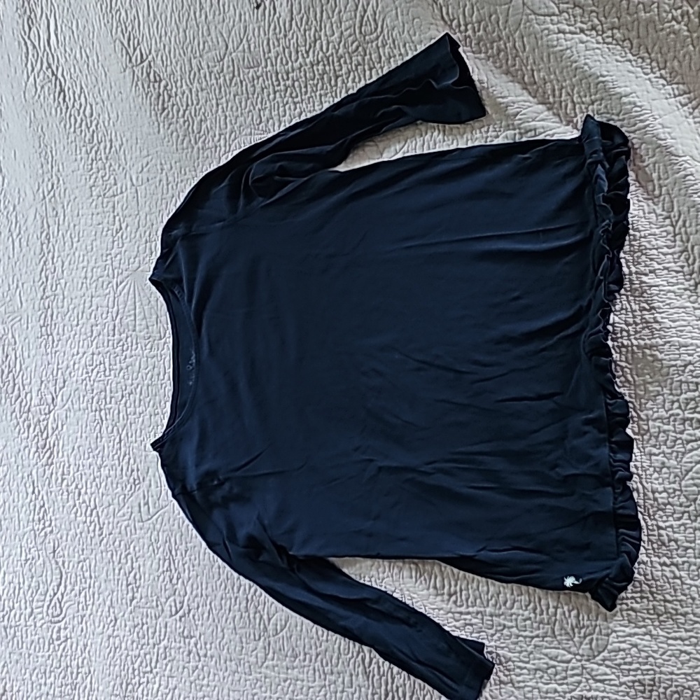 Girls Lilly Pulitzer long sleeve t shirt Navy size XL 12-14